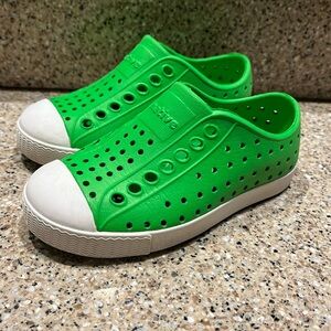 Native Jeffersons | slip ons | toddler size 8